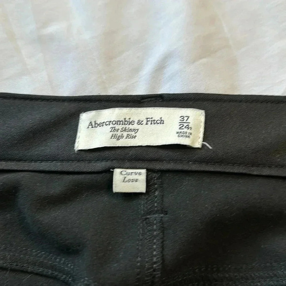 Abercrombie and Fitch curve love vegan leather skinny high rise 37/24 - Picture 2 of 5